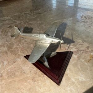 Royal Hampshire Hawker Airplane 1997 England